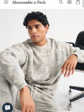 Abercrombie & Fitch Camouflage Crewneck